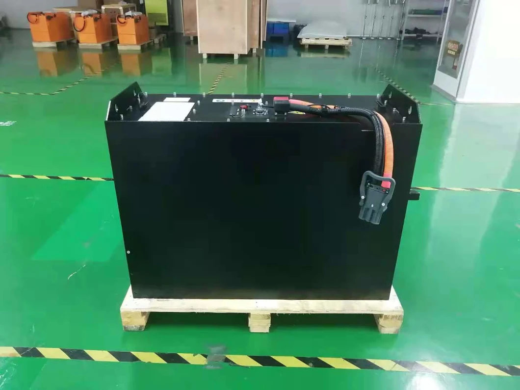 Rechargeable Lithium Ion Electric Forklift Battery Pack 48V 300ah LiFePO4 Traction Battery